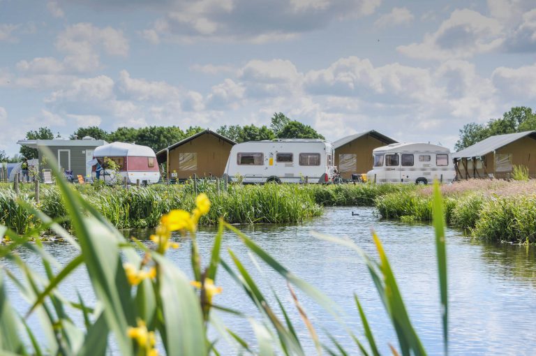 Menu sfeer afbeelding voor Reserveer direct je campingplek